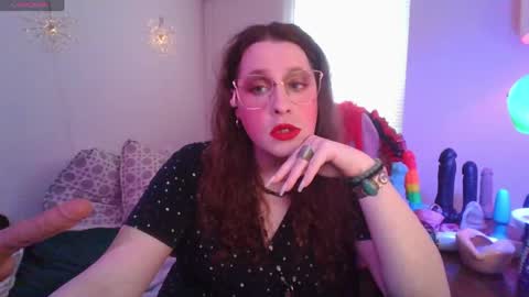 Snapshot of mxsissycharlotte chatting on 12, 5, 2026 Mx Charlotte online show from 12, 5, 2026