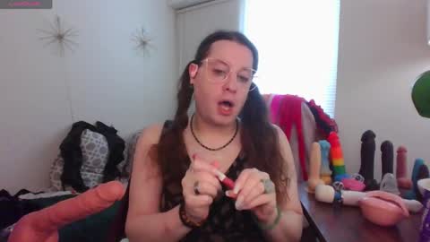 Snapshot of mxsissycharlotte chatting on 13, 5, 2026 Mx Charlotte online show from 13, 5, 2026
