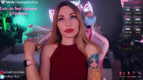 Snapshot of my__sweet__alice chatting on 8, 9, 2025 mysweetalice online show from 8, 9, 2025