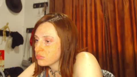     sara      i know you love me xoxox     online show from 5, 11, 2025