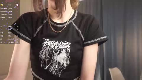 Molly online show from 16, 10, 2025