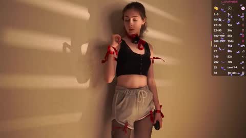 Molly online show from 11, 11, 2025