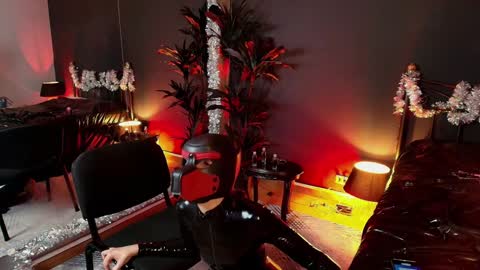 Maite online show from 6, 1, 2025