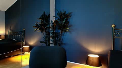 Maite online show from 27, 1, 2025