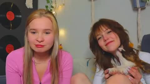 Snapshot of my_parisss chatting on 15, 1, 2025 PARIS online show from 15, 1, 2025