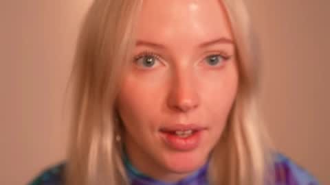 Snapshot of my_stella chatting on 14, 1, 2025 STELLA Im here today online show from 14, 1, 2025
