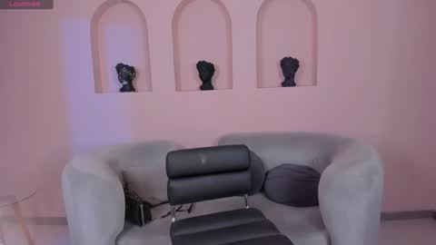 Snapshot of myaravachi chatting on 4, 1, 2025 Mya Ravachi online show from 4, 1, 2025