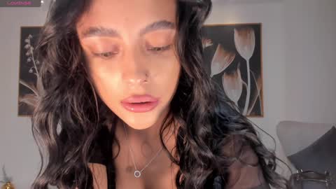 Snapshot of myaravachi chatting on 25, 1, 2025 Mya Ravachi online show from 25, 1, 2025