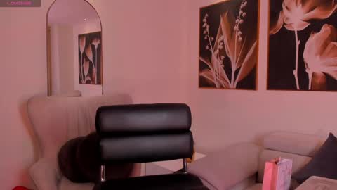 Snapshot of myaravachi chatting on 29, 1, 2025 Mya Ravachi online show from 29, 1, 2025