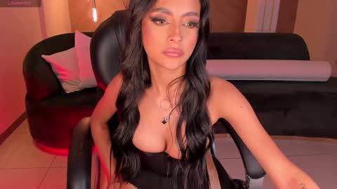 Snapshot of myaravachi chatting on 13, 2, 2025 Mya Ravachi online show from 13, 2, 2025