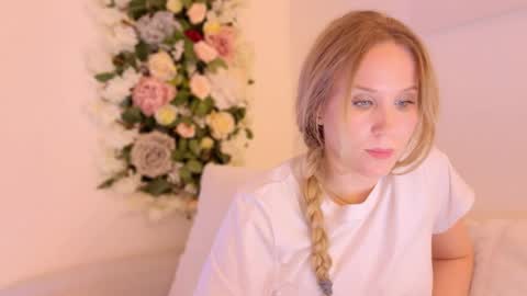 Mya-be Yours P online show from 3, 1, 2025