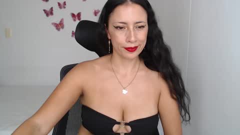 Snapshot of myc_sw_couple chatting on 2, 2, 2025 mary and charlie online show from 2, 2, 2025