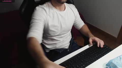 Snapshot of myhairymacho chatting on 9, 3, 2025 Juan OF myhairymacho online show from 9, 3, 2025