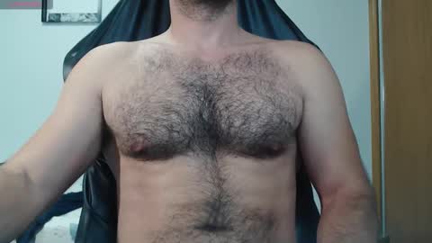 Snapshot of myhairymacho chatting on 16, 10, 2025 Juan OF myhairymacho online show from 16, 10, 2025