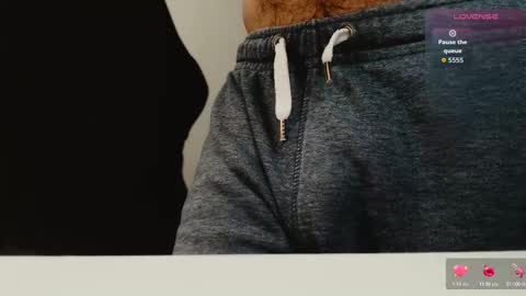 Snapshot of myhairymacho chatting on 16, 11, 2025 Juan OF myhairymacho online show from 16, 11, 2025