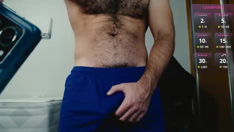 Snapshot of myhairymacho chatting on 15, 12, 2025 Juan OF myhairymacho online show from 15, 12, 2025