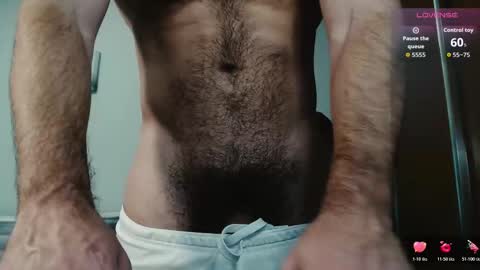 Snapshot of myhairymacho chatting on 17, 12, 2025 Juan OF myhairymacho online show from 17, 12, 2025