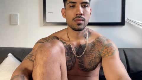 Myke esthetic online show from 25, 9, 2025