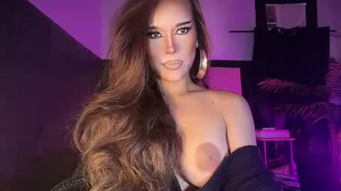 Snapshot of mylovingsofia chatting on 29, 7, 2026 GODDESS SOFIA take me private show or passwordshow i cum to you online show from 29, 7, 2026
