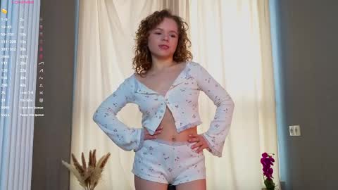 Monique with Curls online show from 8, 4, 2026