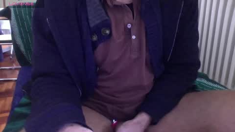 Bi sexy guy lovense hush is on private is open or password show tip if you like. online show from 21, 3, 2026