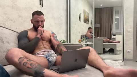 Snapshot of mynameismartin chatting on 7, 12, 2024 mynameismartin online show from 7, 12, 2024