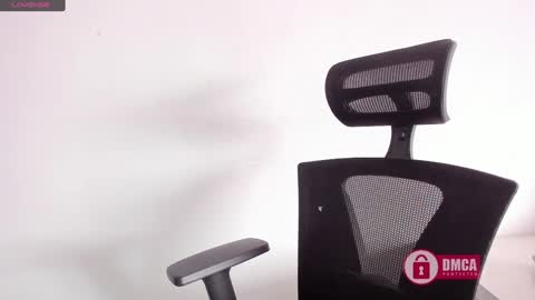 Snapshot of mypretty_isabella chatting on 28, 1, 2025 Bella online show from 28, 1, 2025