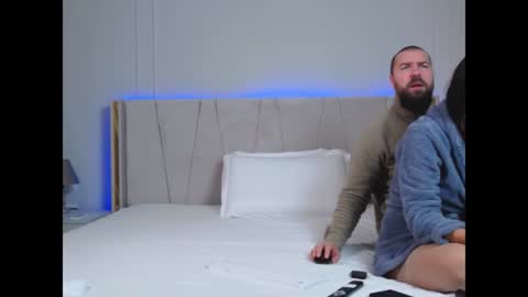 Miryam online show from 8, 2, 2025