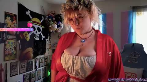 Snapshot of myrtlemystic chatting on 4, 7, 2026 Myrtle Faust online show from 4, 7, 2026