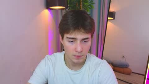 Snapshot of myshkek chatting on 3, 3, 2026 Mickey online show from 3, 3, 2026