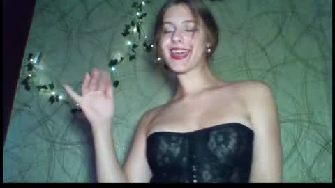 Snapshot of myst_secret chatting on 5, 8, 2026 myst_secret online show from 5, 8, 2026