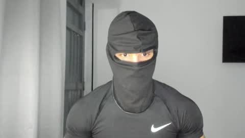 Snapshot of mysterious_muscles chatting on 24, 4, 2026 mysterious_muscles online show from 24, 4, 2026