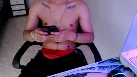 Snapshot of mysteryboy_thin16 chatting on 3, 2, 2025 mysteryboy_thin16 online show from 3, 2, 2025