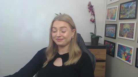 Erica online show from 30, 9, 2025