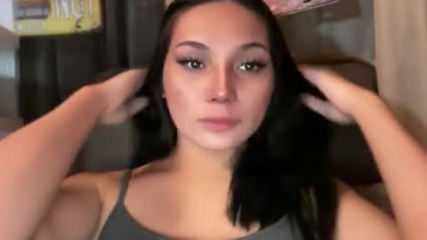 Snapshot of mysteryman_xxx chatting on 19, 4, 2026 UR GIRL NEXTDOOR online show from 19, 4, 2026