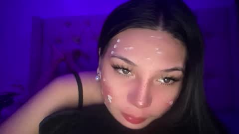 Snapshot of mysteryman_xxx chatting on 21, 5, 2026 UR GIRL NEXTDOOR online show from 21, 5, 2026
