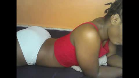 Snapshot of mystic_linna chatting on 16, 5, 2026 mystic_linna online show from 16, 5, 2026