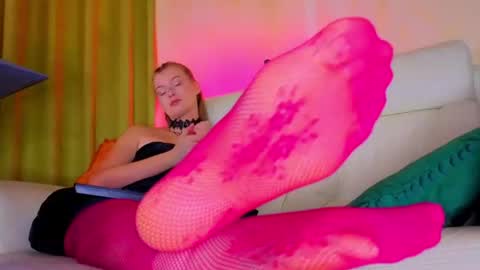 Snapshot of mysticvenus_ chatting on 15, 7, 2026 mysticvenus_ online show from 15, 7, 2026