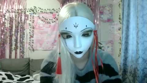 Snapshot of mysticyumiko chatting on 15, 12, 2025 mysticyumiko online show from 15, 12, 2025