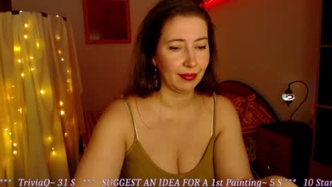 Snapshot of mystydew chatting on 12, 9, 2025 MystyDew online show from 12, 9, 2025