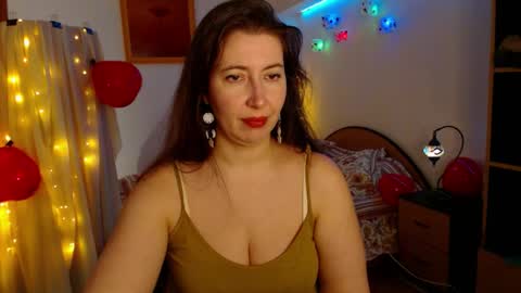 Snapshot of mystydew chatting on 6, 2, 2026 MystyDew online show from 6, 2, 2026