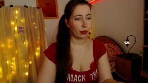 Snapshot of mystydew chatting on 15, 4, 2026 MystyDew online show from 15, 4, 2026