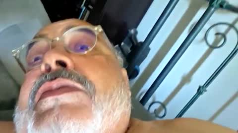 Snapshot of mysweets69 chatting on 29, 4, 2026 Sweet69 online show from 29, 4, 2026