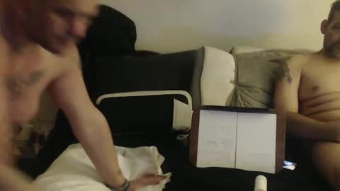 Snapshot of mythicalzed13 chatting on 18, 12, 2025 Sec Zorgan online show from 18, 12, 2025