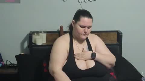 Snapshot of mzjuicybootay2169 chatting on 15, 5, 2026 Mzjuicybootay online show from 15, 5, 2026