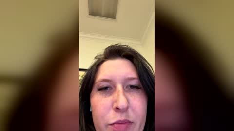 n0rmalgurl online show from 12, 5, 2026