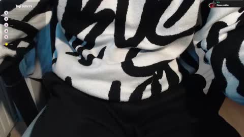 Snapshot of n3fr0st chatting on 8, 2, 2025 N3fr0st online show from 8, 2, 2025