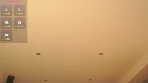 Snapshot of n_o_v_a chatting on 18, 10, 2025 Nova online show from 18, 10, 2025