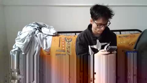 a Ordinary Boy online show from 12, 2, 2026