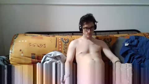 a Ordinary Boy online show from 28, 2, 2026